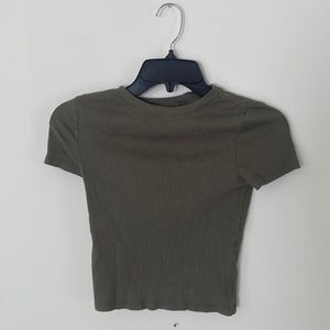 Army green form fitting ribbed knit T-shirt